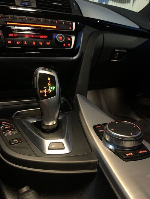 BMW - SERIE 3 330E HIBRIDO ENCHUFABLE