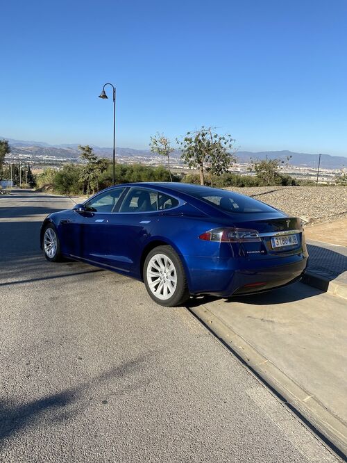 TESLA MODEL S 75D DUAL MOTOR CCS COMBO