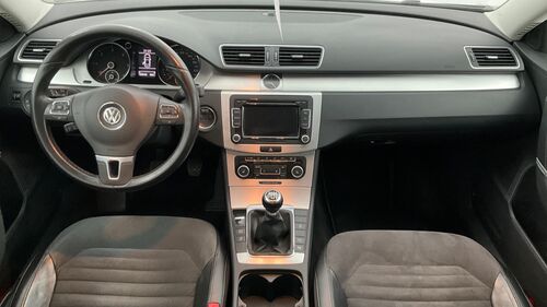 VOLKSWAGEN PASSAT 2.0TDI 140CV HIGHLINE BLUEMOTION EDITION