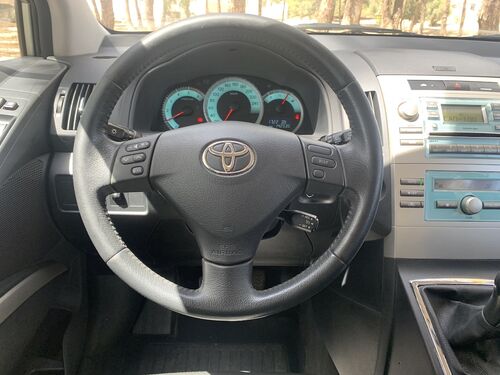 TOYOTA COROLLA VERSO 7 PLAZAS 2.2 DTI