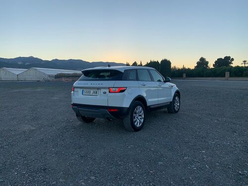 LAND-ROVER Range Rover Evoque 2.0L TD4 4x4 HSE Auto